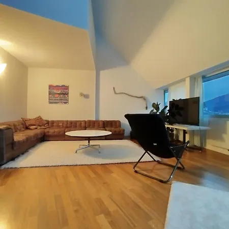 Lejlighed Wunderschoenes Penthouse In Den Bergen Innsbruck
